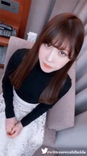 超级推荐！颜值爆表【偷走一头猪】这么美也下海了 可惜了，从头到脚都长在了男人的审美上，惊鸿一现